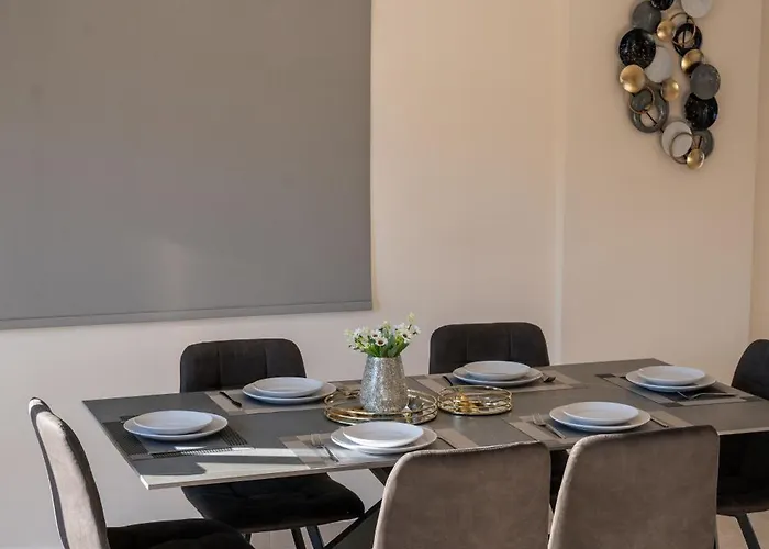 Coastal Retreat Willa *